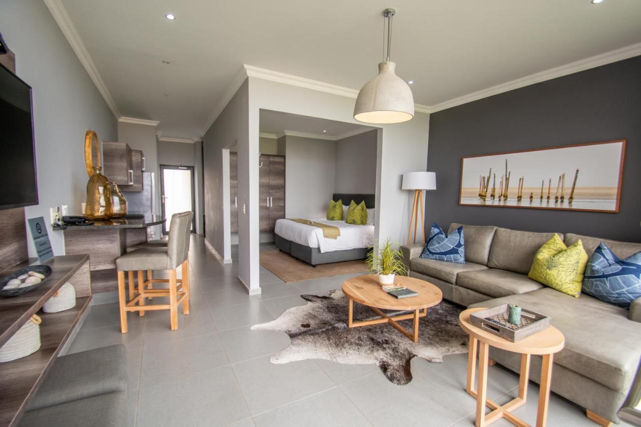 Bay View Resort Hotel Namibia ซวาคอปมุนด์ ภายนอก รูปภาพ