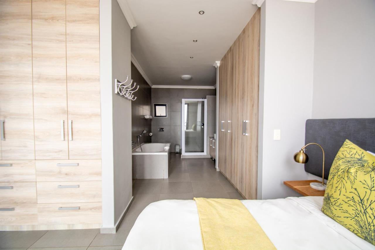 Bay View Resort Hotel Namibia ซวาคอปมุนด์ ภายนอก รูปภาพ