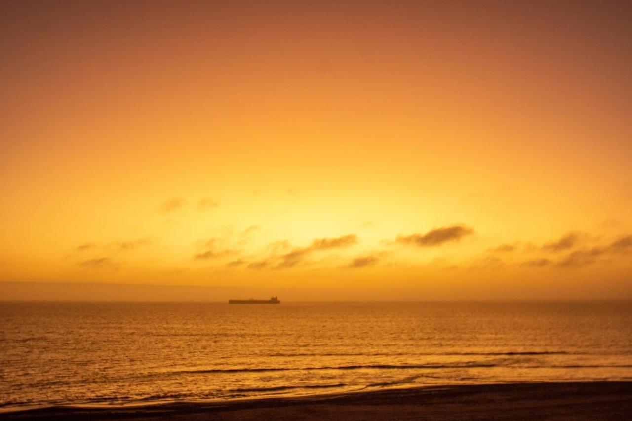 Bay View Resort Hotel Namibia ซวาคอปมุนด์ ภายนอก รูปภาพ