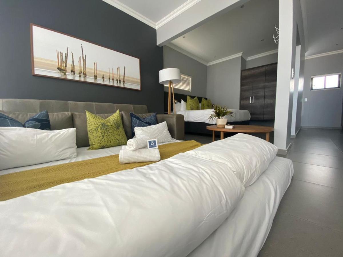 Bay View Resort Hotel Namibia ซวาคอปมุนด์ ภายนอก รูปภาพ