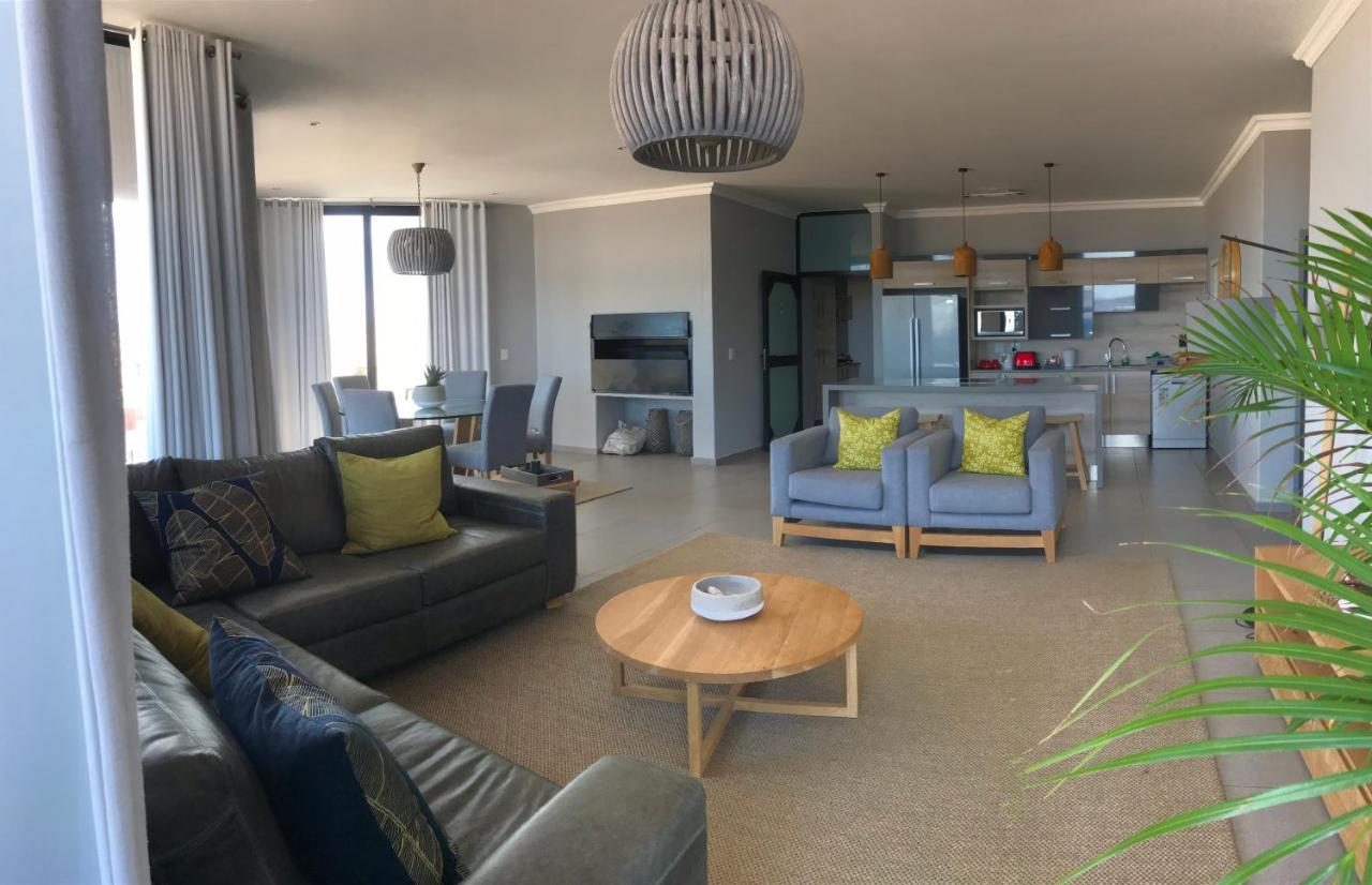 Bay View Resort Hotel Namibia ซวาคอปมุนด์ ภายนอก รูปภาพ